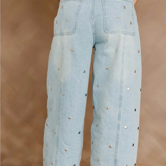 Lulu’s Studded Barrel Denim Light Wash Embellished Wide-Leg Jeans - Light Blue - Picture 2 of 3